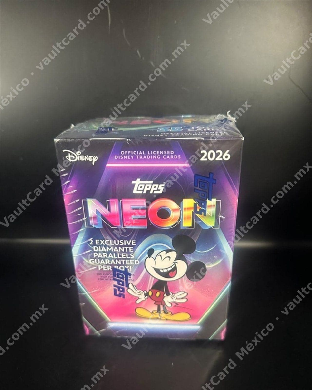 Caja Topps Disney Neon 2026 · Value Box