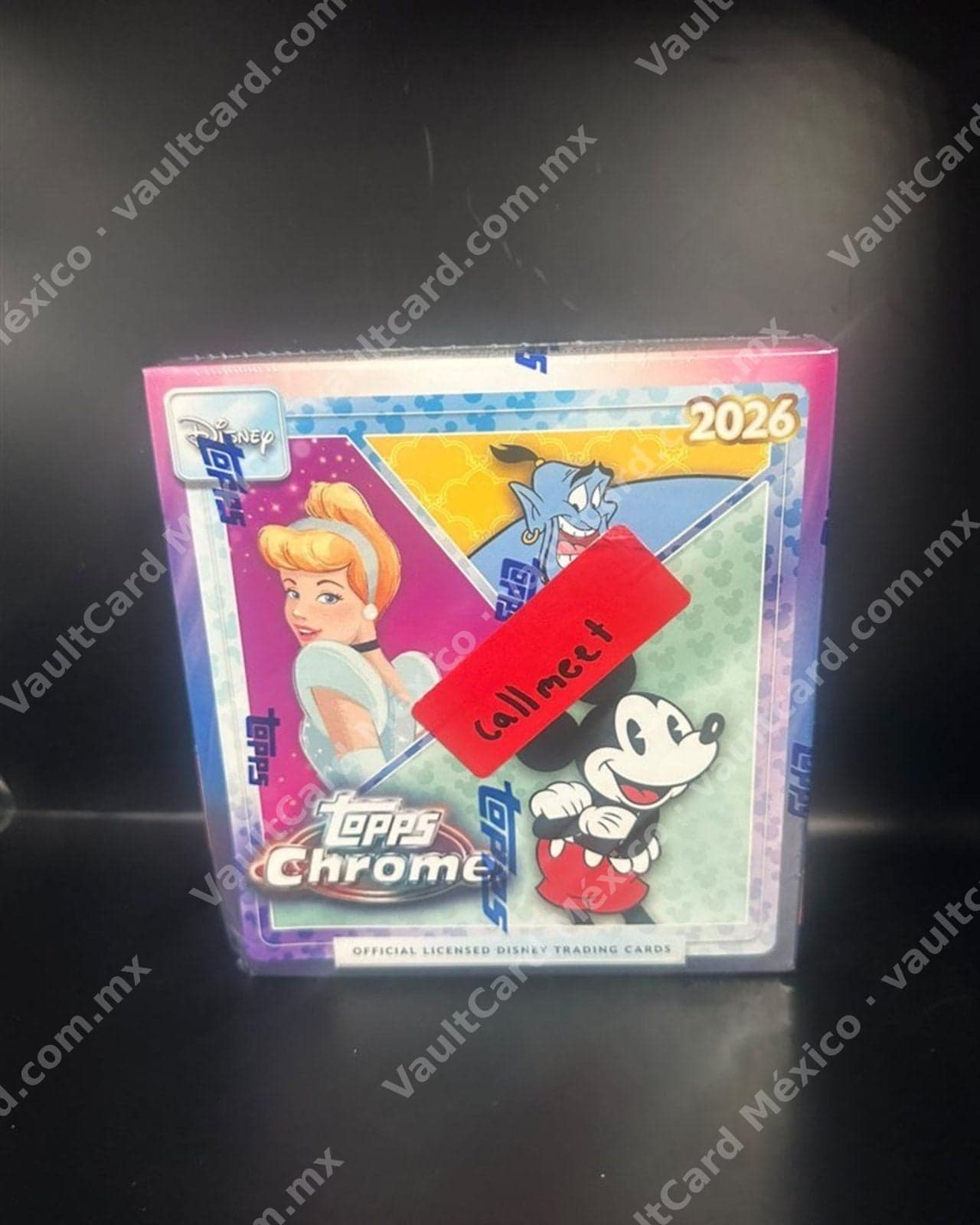 Caja Topps Chrome Disney 2026 · Mega Box
