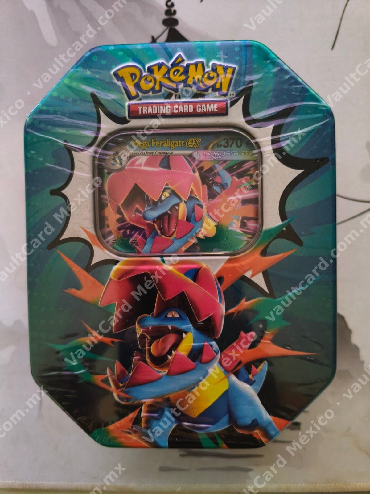 Lata Pokémon TCG Mega Feraligatr ex - Sellada Inglés