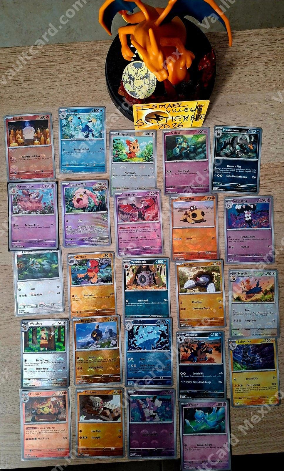 Lote de 27 cartas Pokémon Poke ball TCG en Inglés - Charizard, Houndoom, Ferrothorn y más — foto 1