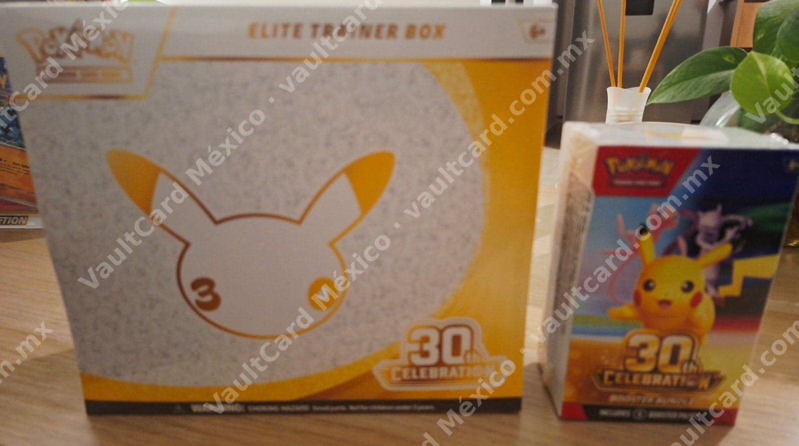 2 Productos Pokémon TCG 30th Celebration - Elite Trainer Box + Booster Bundle (Sellados) Inglés