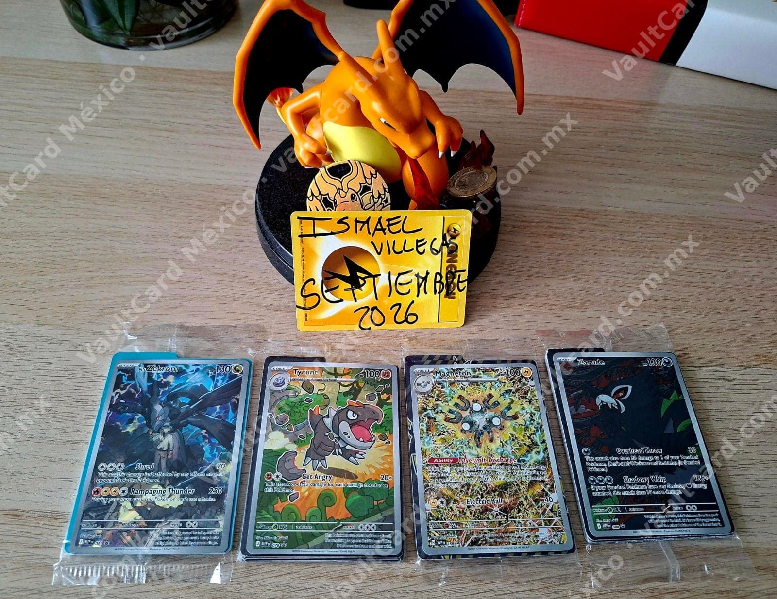 Lote 4 Cartas Pokémon TCG Inglés - Zekrom, Tyrunt, Magneton y Zarude — foto 1
