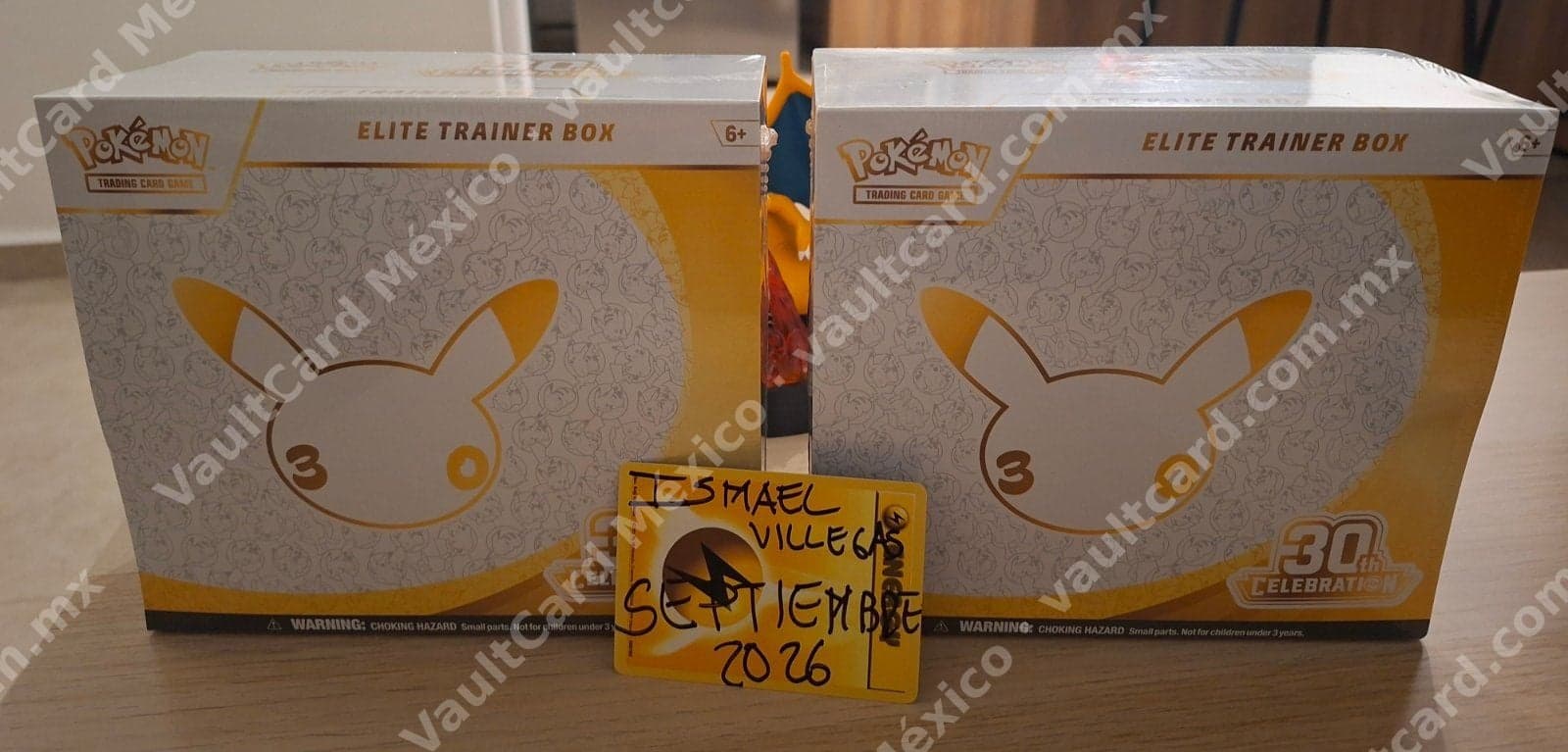 Elite Trainer Box Pokémon 30th Celebration - Sellada Inglés — foto 1
