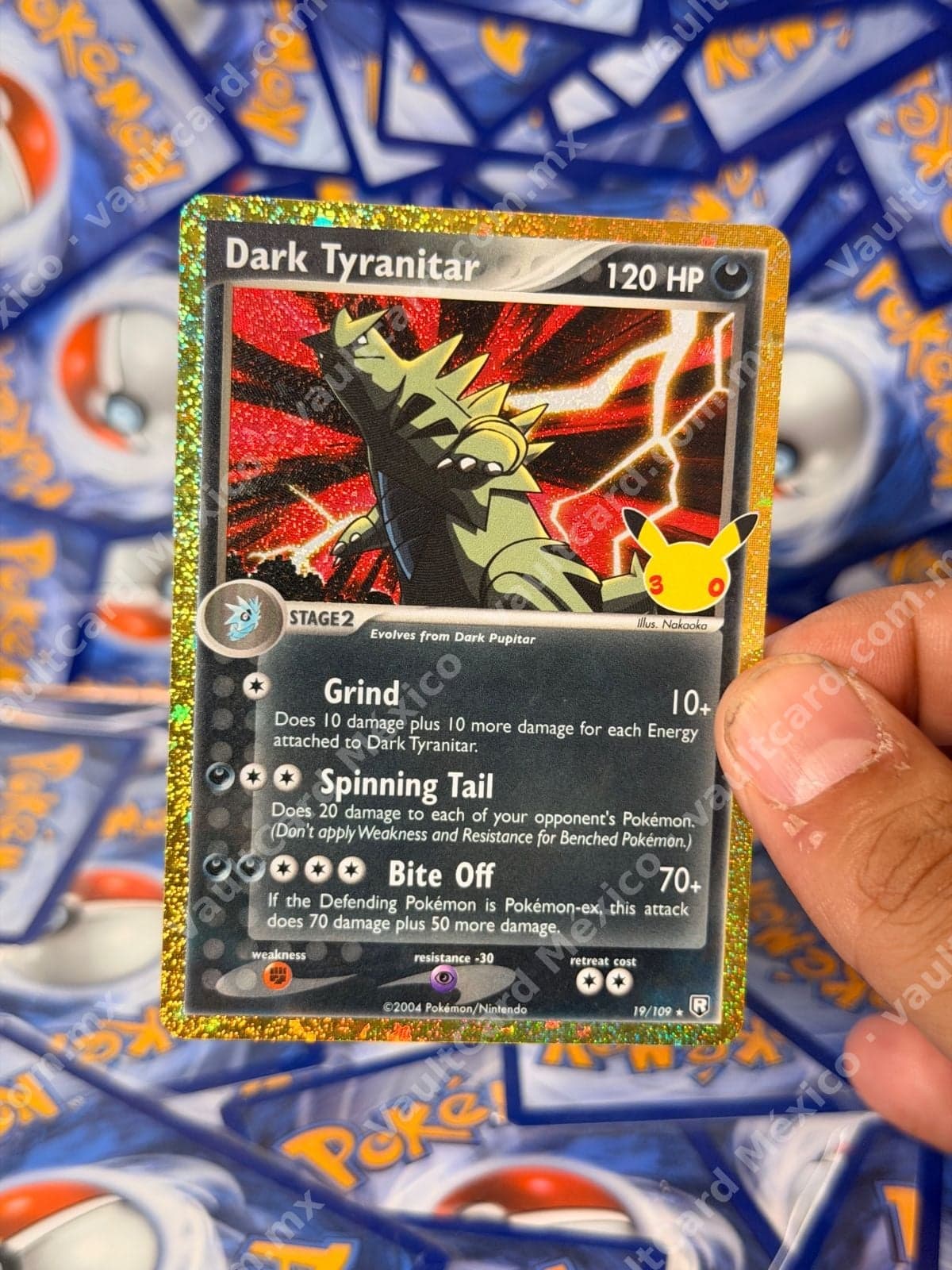 Dark Tyranitar 19/109 - EX Team Rocket Returns Holo Inglés - 30 Aniversario