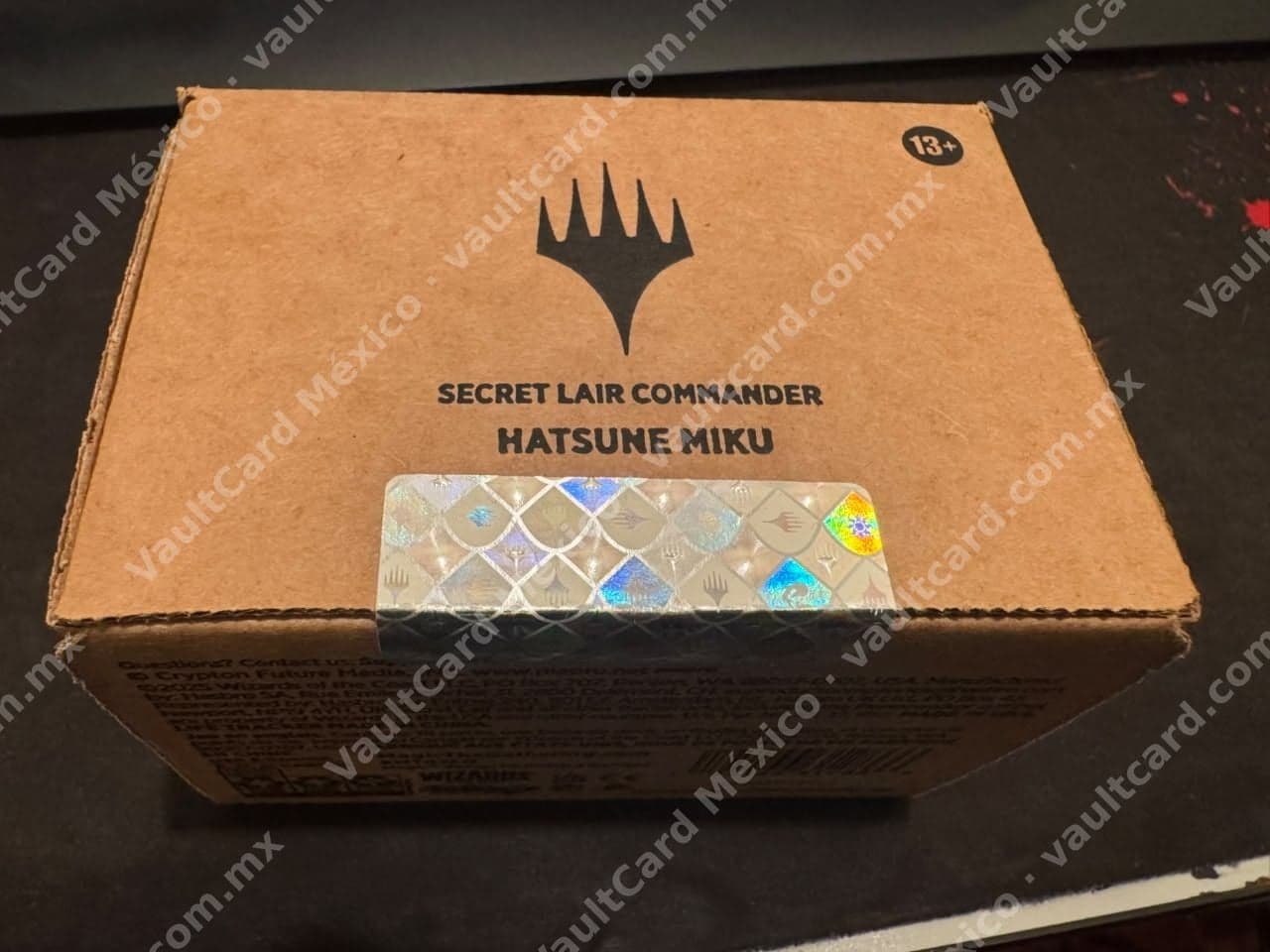 Secret Lair Commander: Hatsune Miku - Caja Sellada MTG