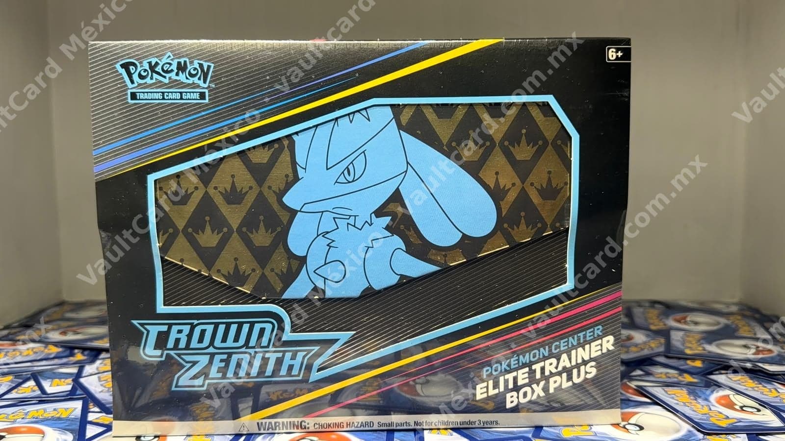 Pokémon Center Elite Trainer Box Plus Crown Zenith - Inglés Sellado