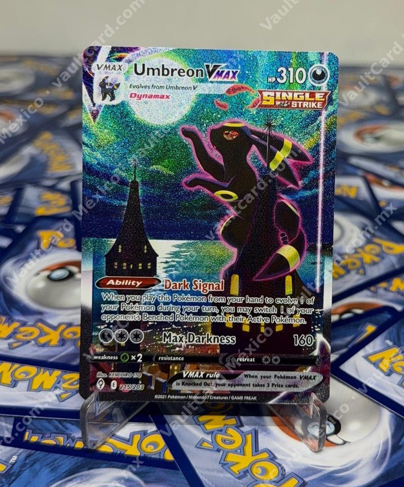 Umbreon VMAX 215/203 Alt Art - Evolving Skies (EVS) Inglés