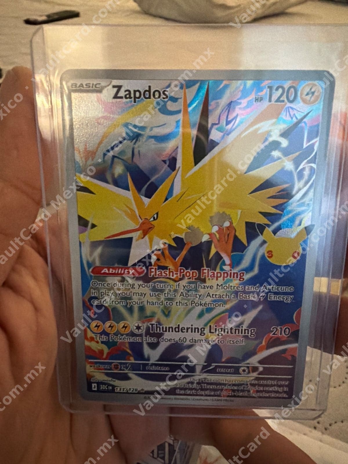 Zapdos 133/128 - (3DC) Inglés - Secret Rare
