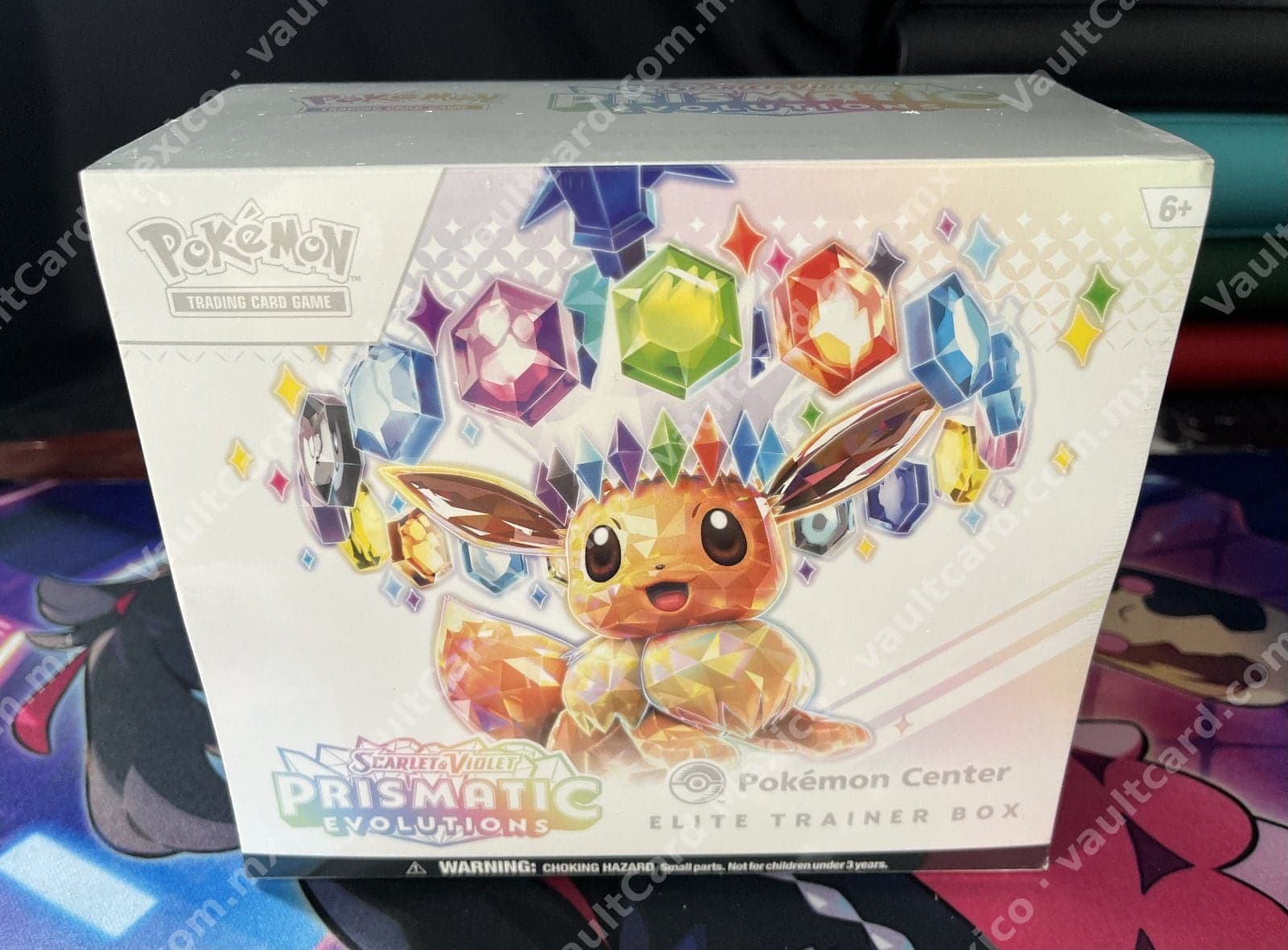 Pokémon Center Elite Trainer Box - Prismatic Evolutions (Scarlet & Violet) Inglés Sellada