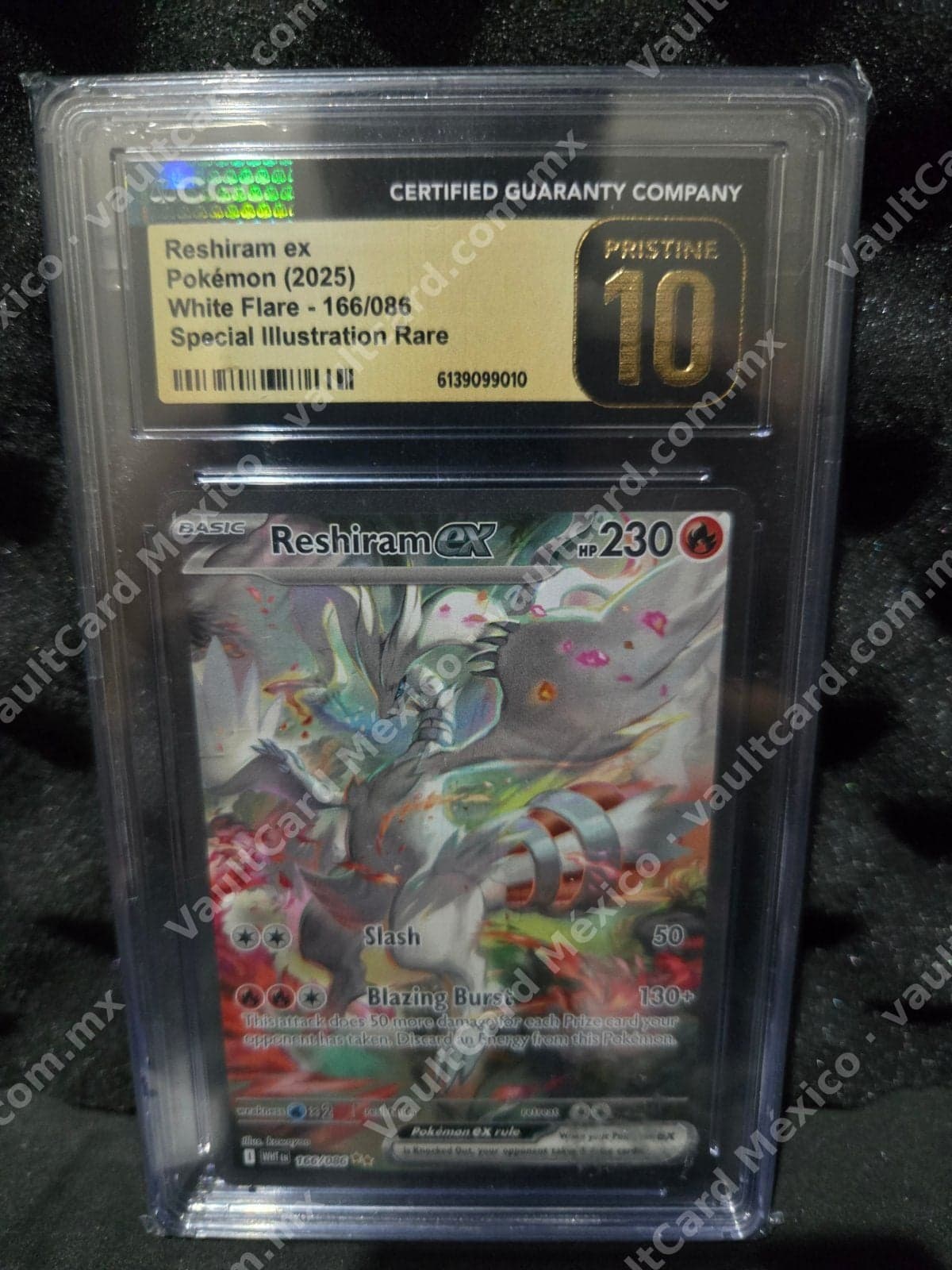 Reshiram ex 166/086 - White Flare (WHF) Inglés - CGC Pristine 10