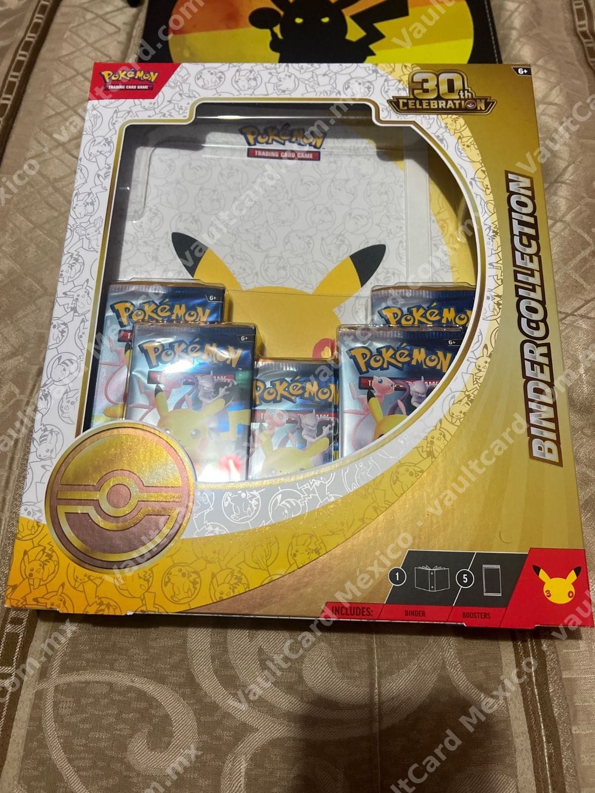 Pokémon 30th Celebration Binder Collection - Sellado Inglés (1 Carpeta + 5 Sobres)
