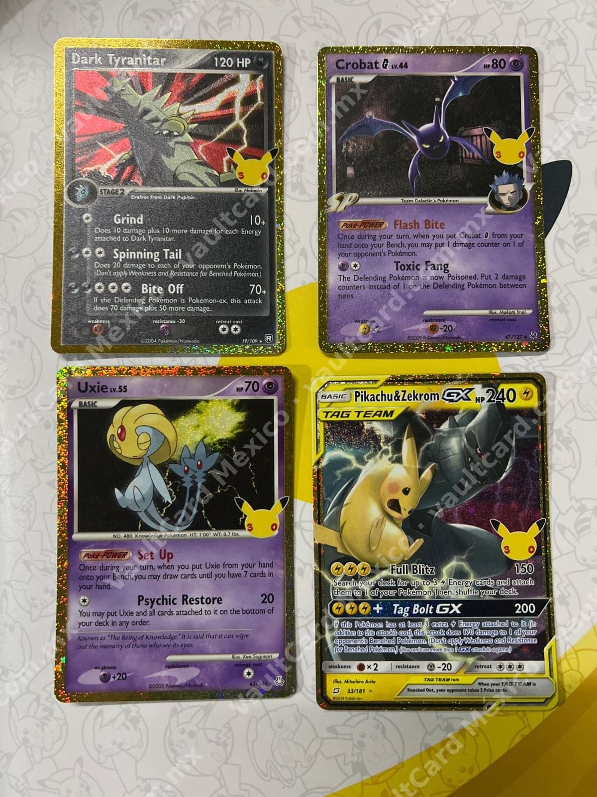 Lote 4 Cartas Pokémon TCG - Pikachu & Zekrom GX, Dark Tyranitar, Crobat G, Uxie - Inglés