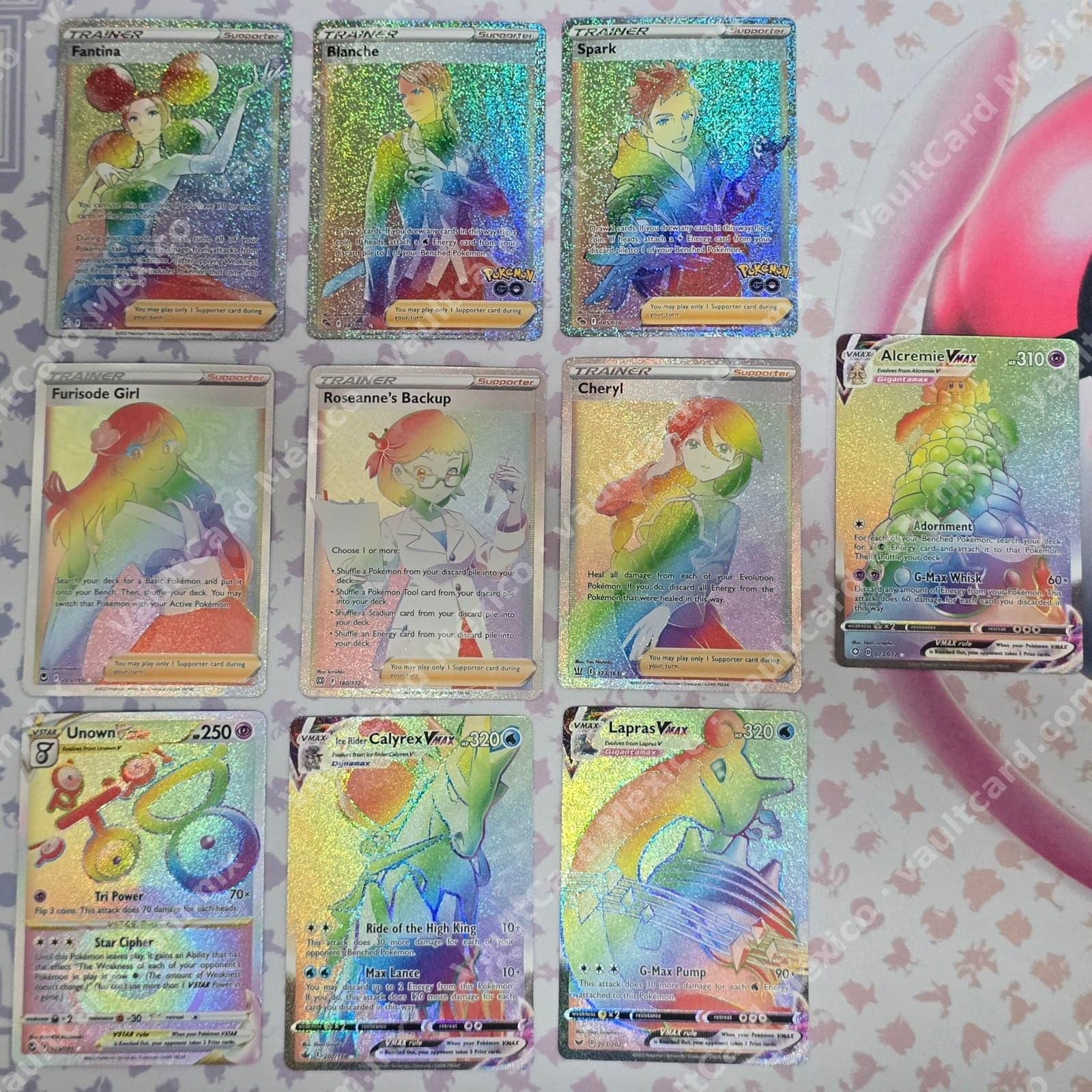 Lote 10 Cartas Pokémon Rainbow Rare - Fantina, Blanche, Spark, Cheryl, Alcremie VMAX y más - Inglés