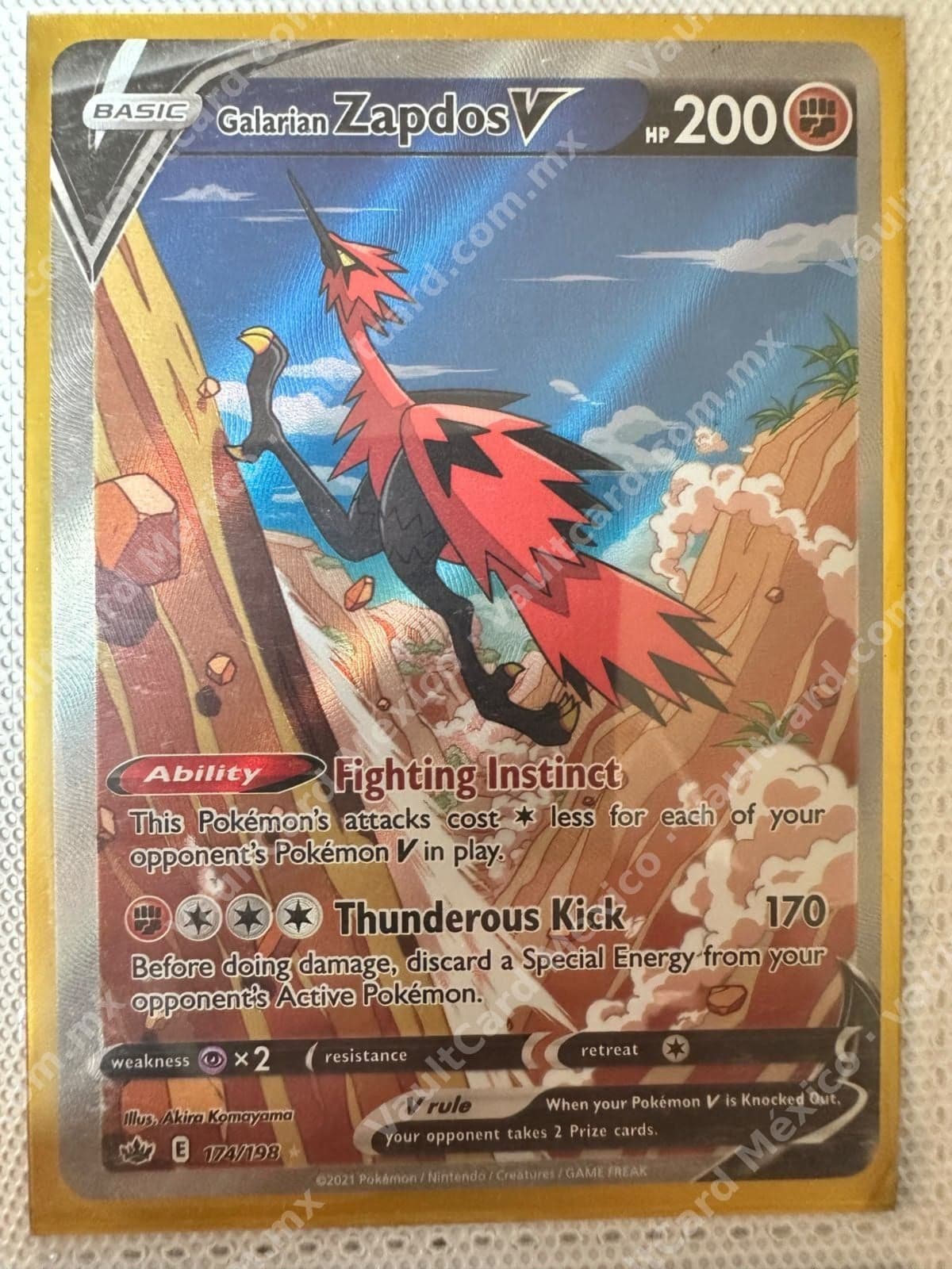 Galarian Zapdos V 174/198 Full Art - Chilling Reign (CRE) Inglés