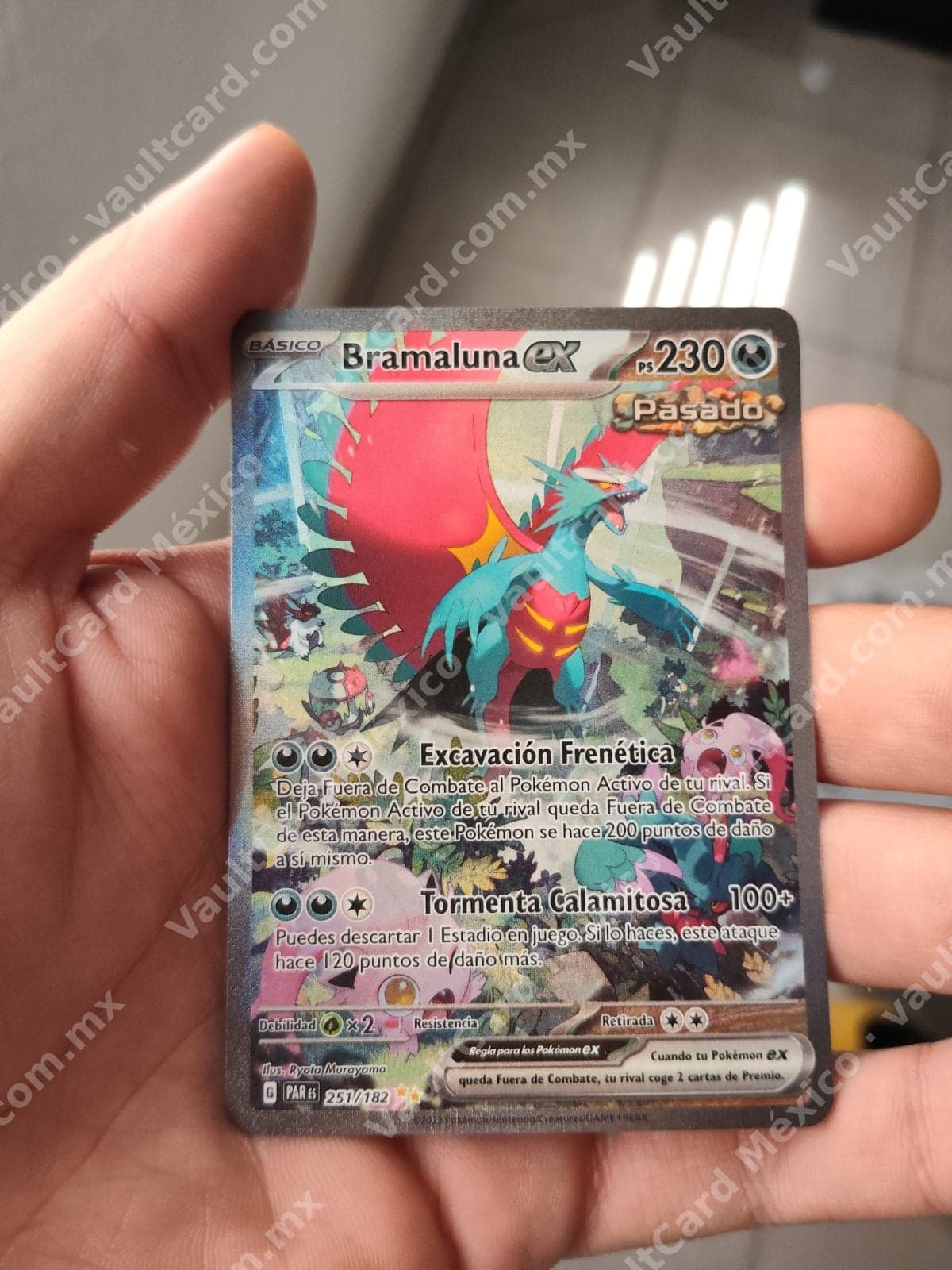 Bramaluna ex 251/182 - PAR Español Full Art