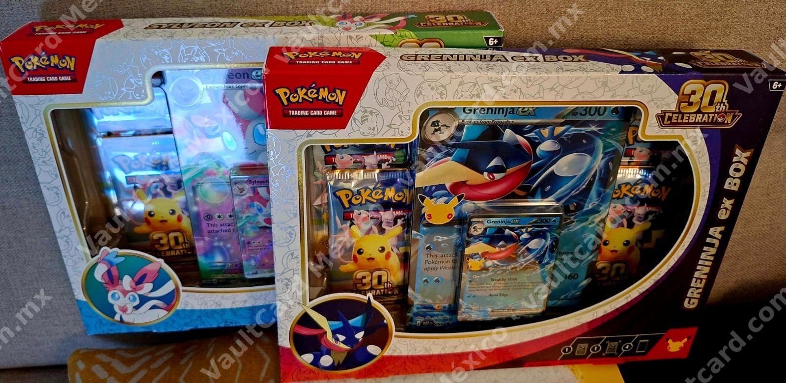 Lote Pokémon TCG 30th Celebration - Greninja ex Box + Sylveon ex Box (Inglés Sellado)