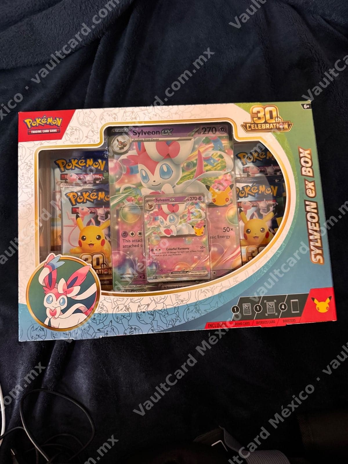 Sylveon ex Box - 30th Celebration Inglés (Sellado)