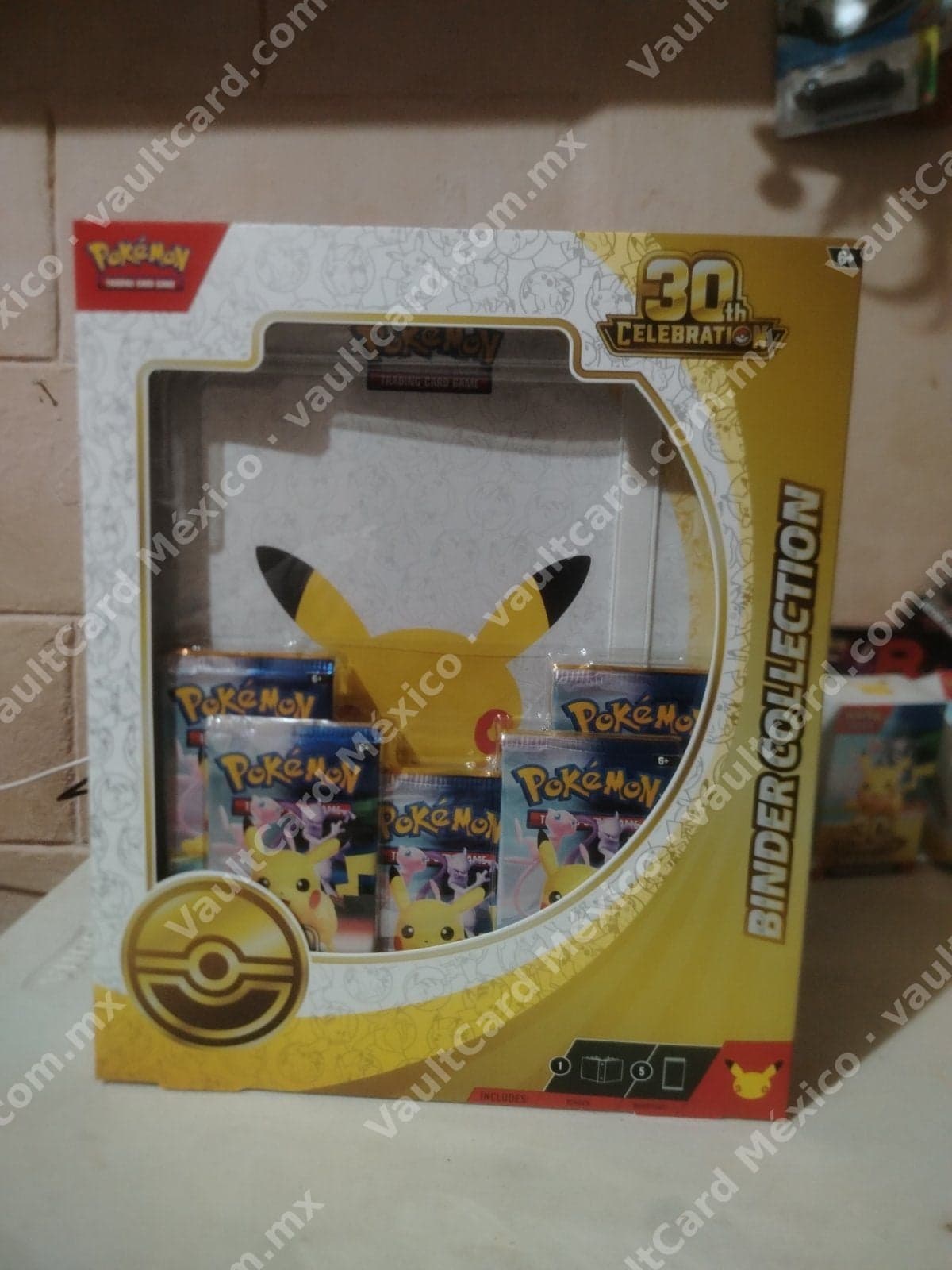 Pokémon TCG 30th Celebration Binder Collection - Sellado Inglés