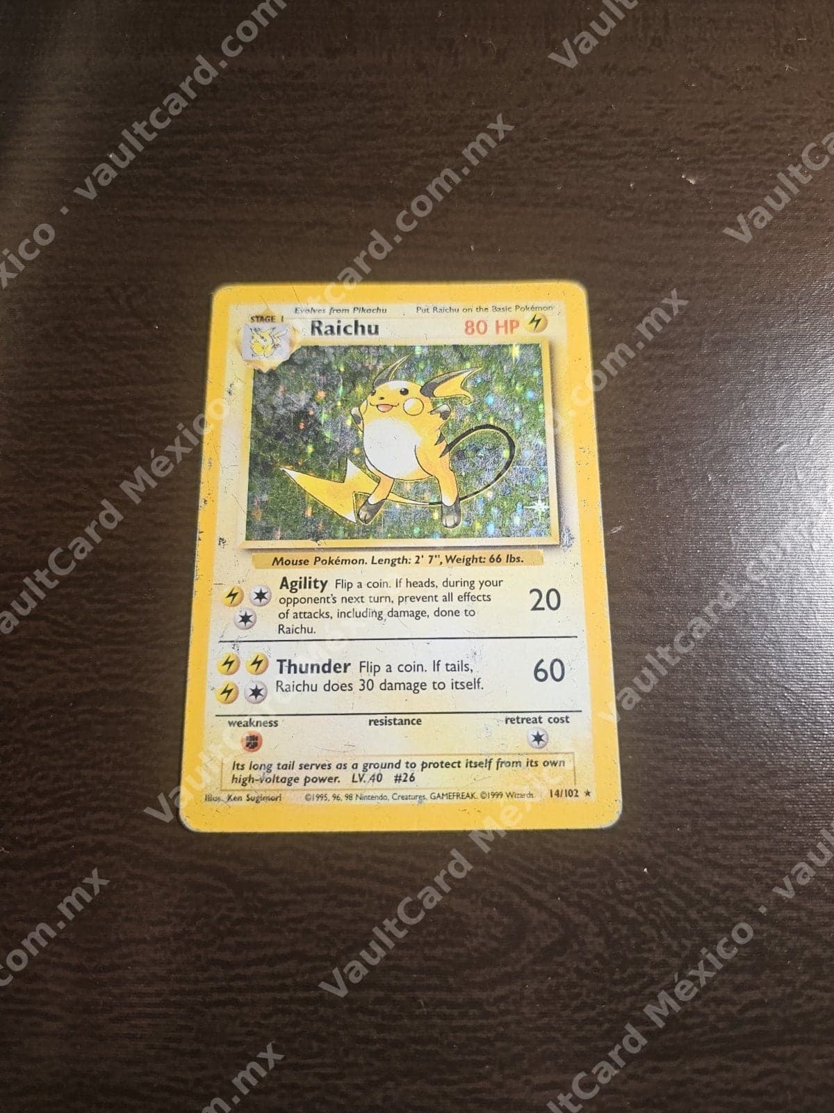 Raichu Holo 14/102 - Base Set Inglés 1999
