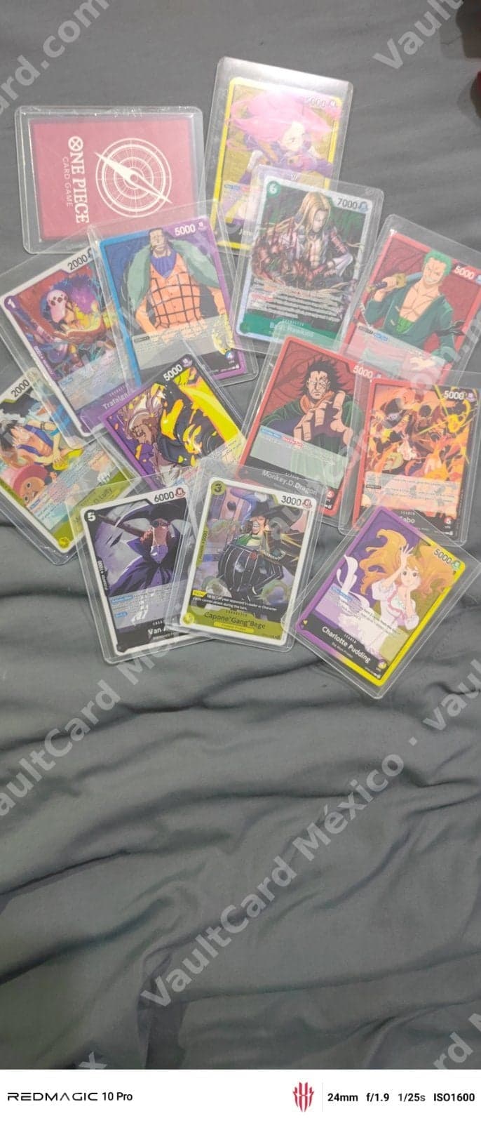 Lote de cartas One Piece Card Game - Varios personajes (Zoro, Dragon, Sabo, Capone, Charlotte Pudding y más)