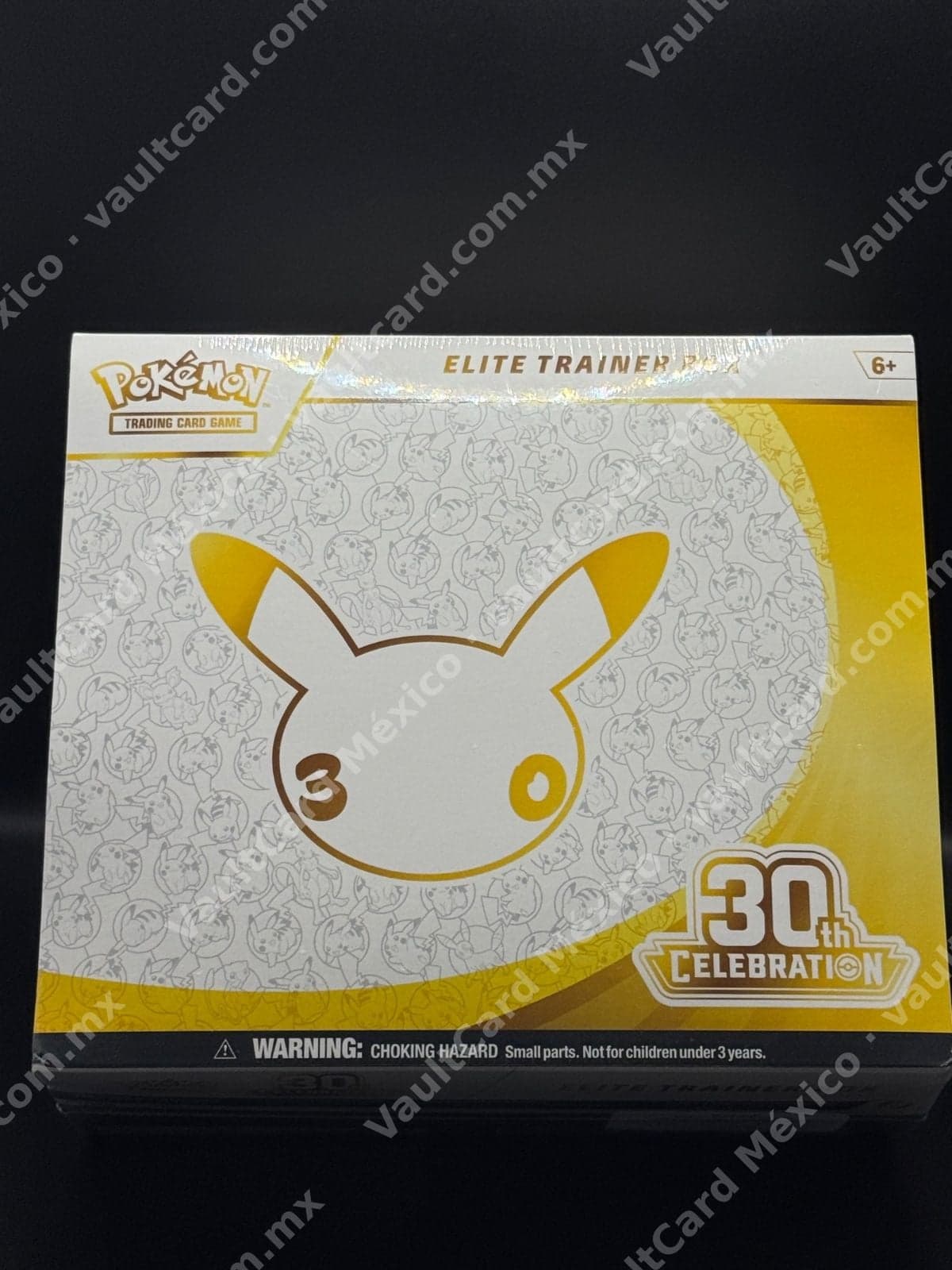 Pokémon TCG Elite Trainer Box 30th Celebration - Inglés Sellado