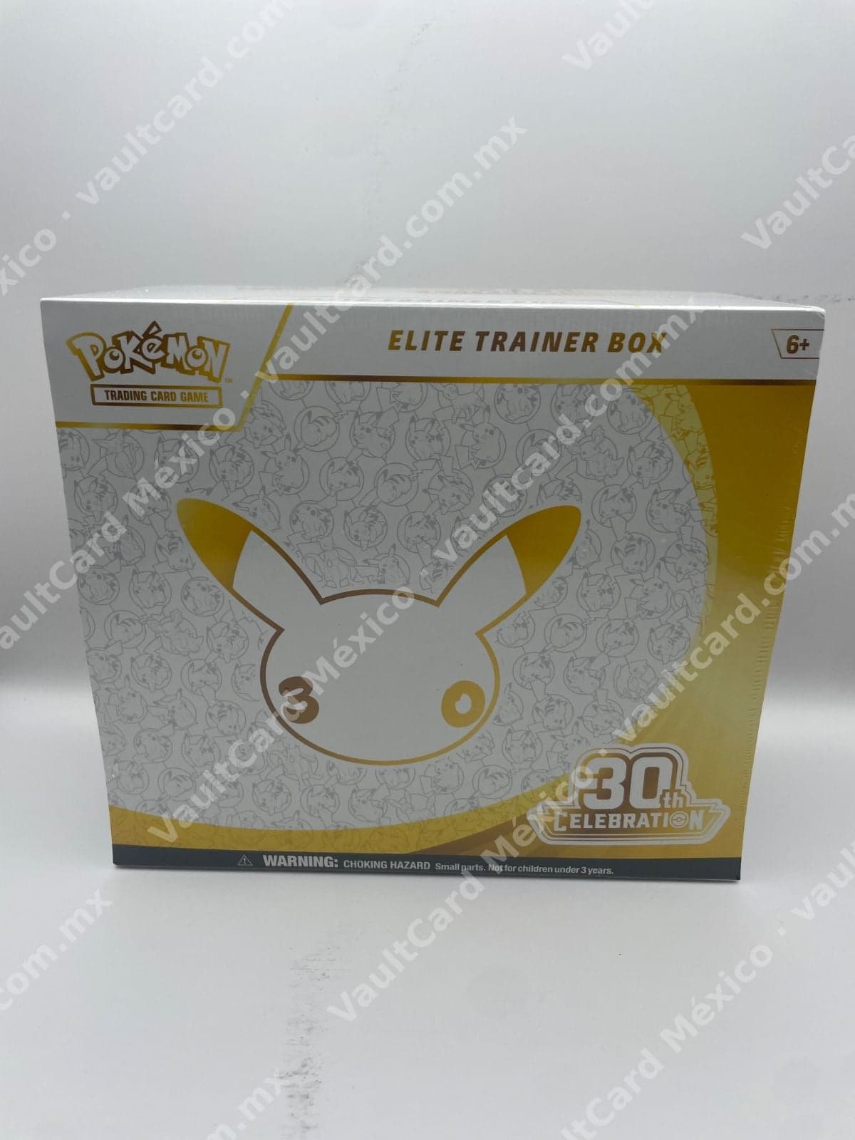 Pokémon TCG Elite Trainer Box 30th Celebration Pikachu - Inglés Sellado