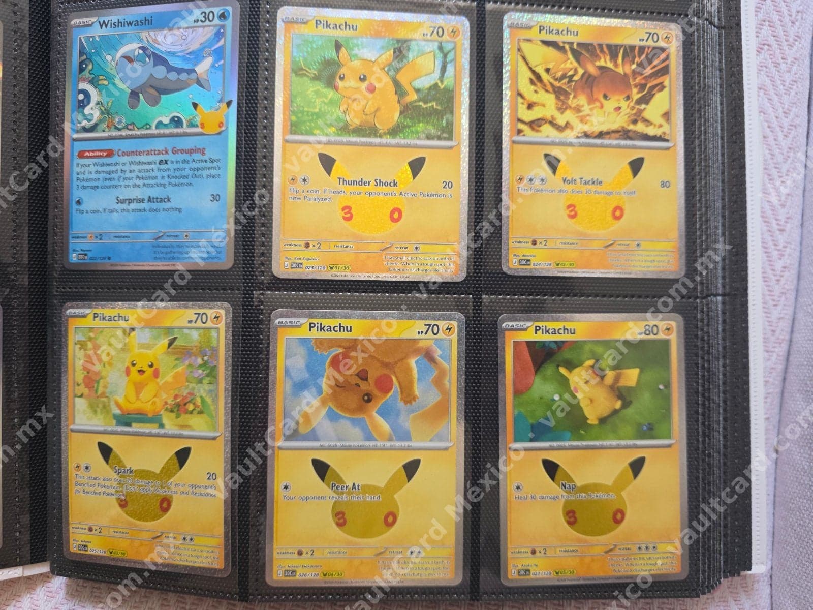 Set completo Pikachus 30 aniversario