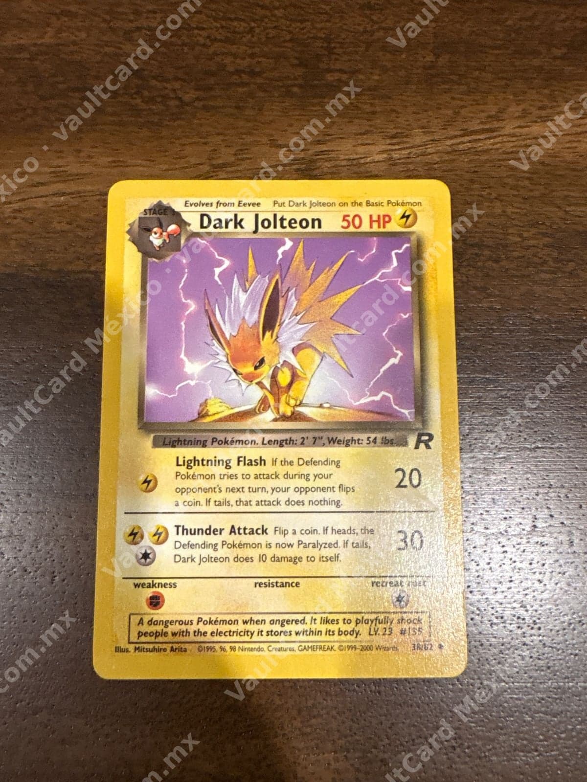 Dark Jolteon 38/82 - Team Rocket Inglés