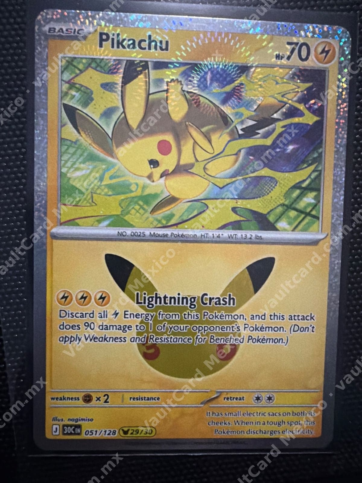 Pikachu 051/128 - (30C) Inglés Holo