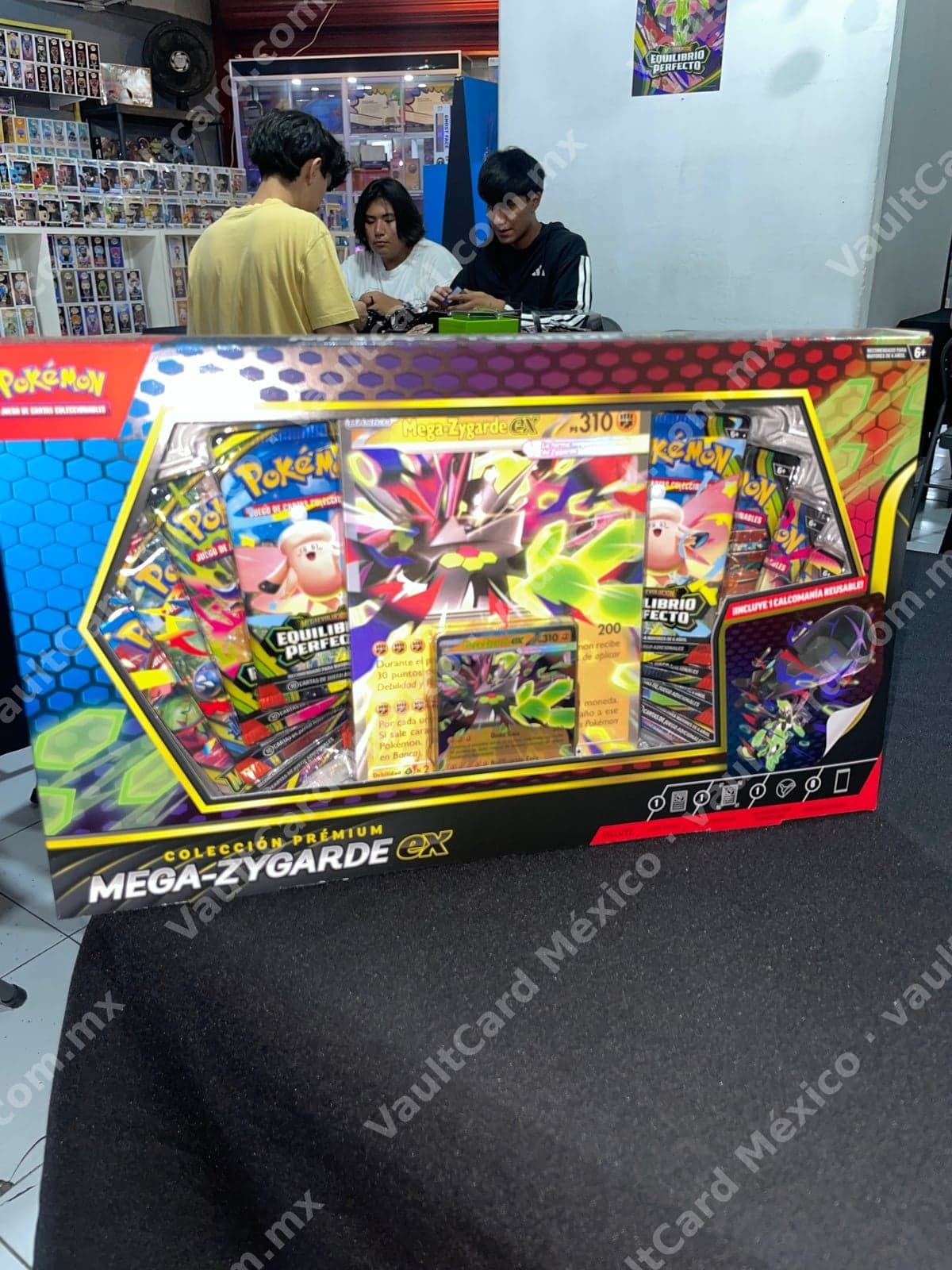 Colección Premium Mega-Zygarde ex - Pokémon TCG Español (Sellado) — foto 1