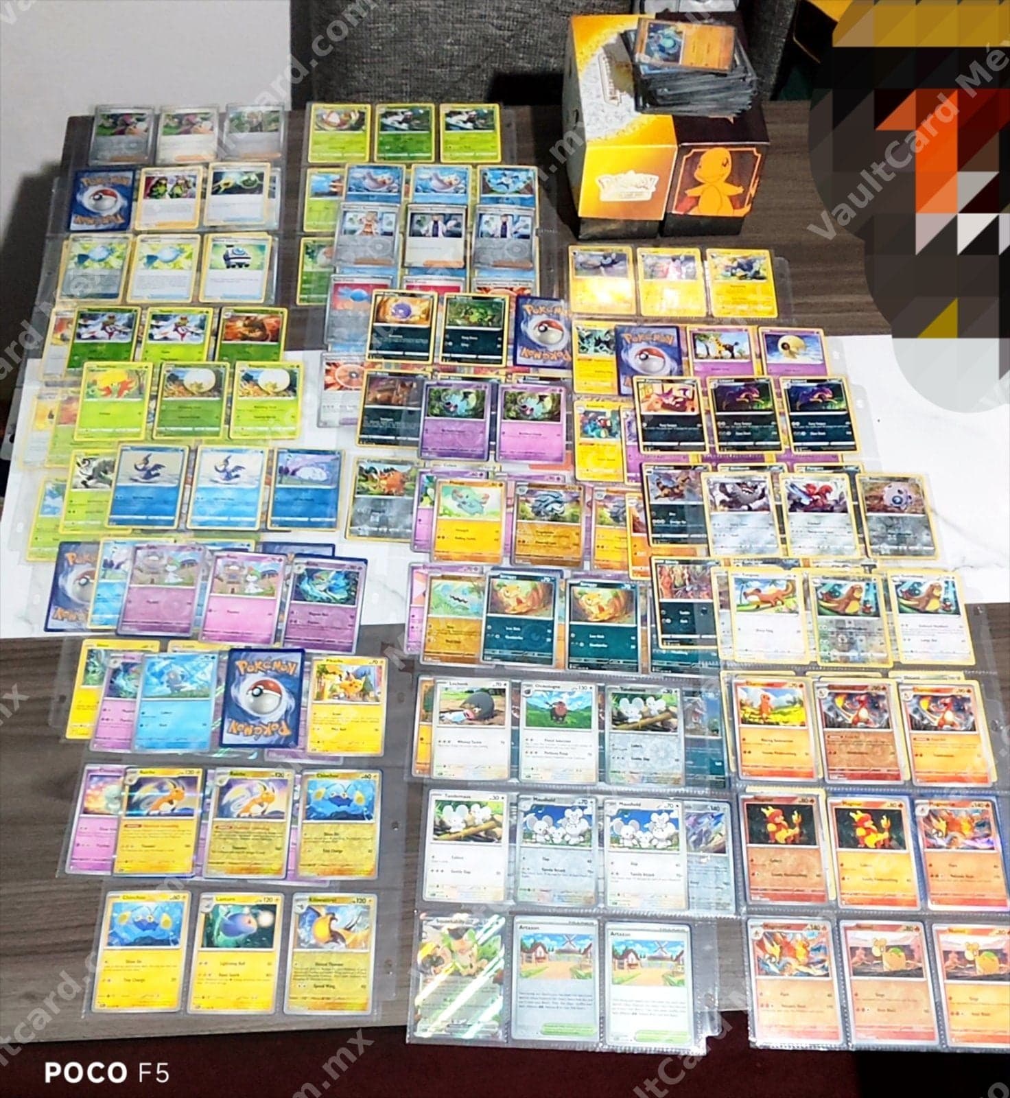 Lote Cartas Pokémon 151, paldean, crown Zenit y 30 aniversario, más de 1000 cartas normales,holo y reverse holo