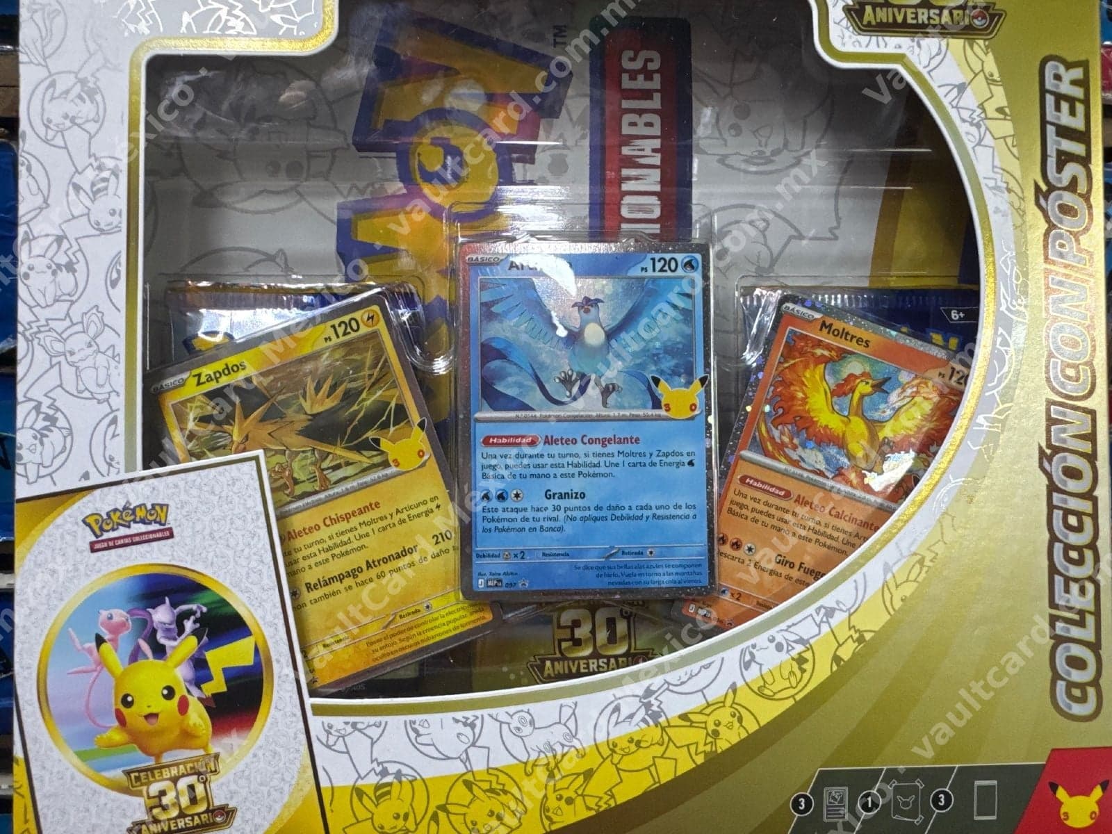 Pokémon TCG Colección con Póster 30° Aniversario - Articuno, Zapdos y Moltres - Español