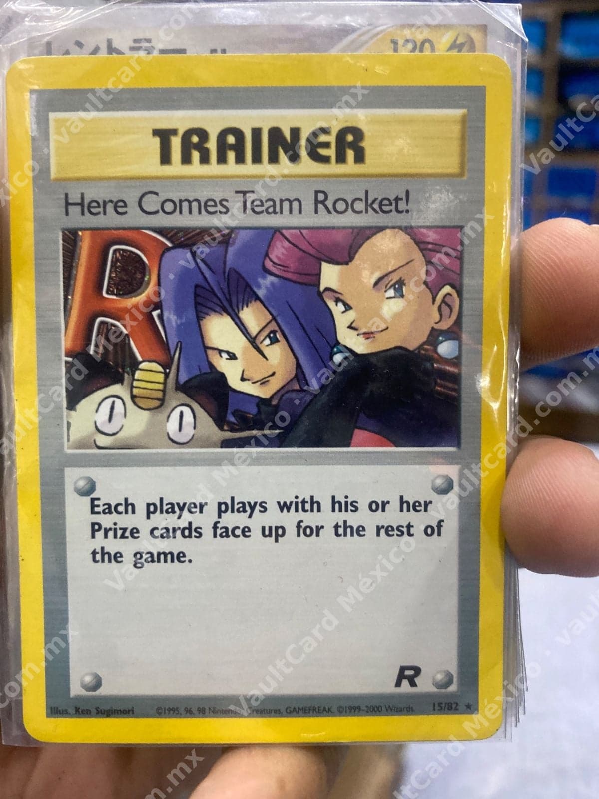 Here Comes Team Rocket! 15/82 - Team Rocket Inglés