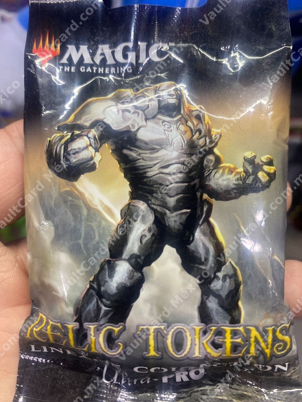 Sobre Sellado Magic The Gathering - Relic Tokens Lineage Collection (Ultra Pro)