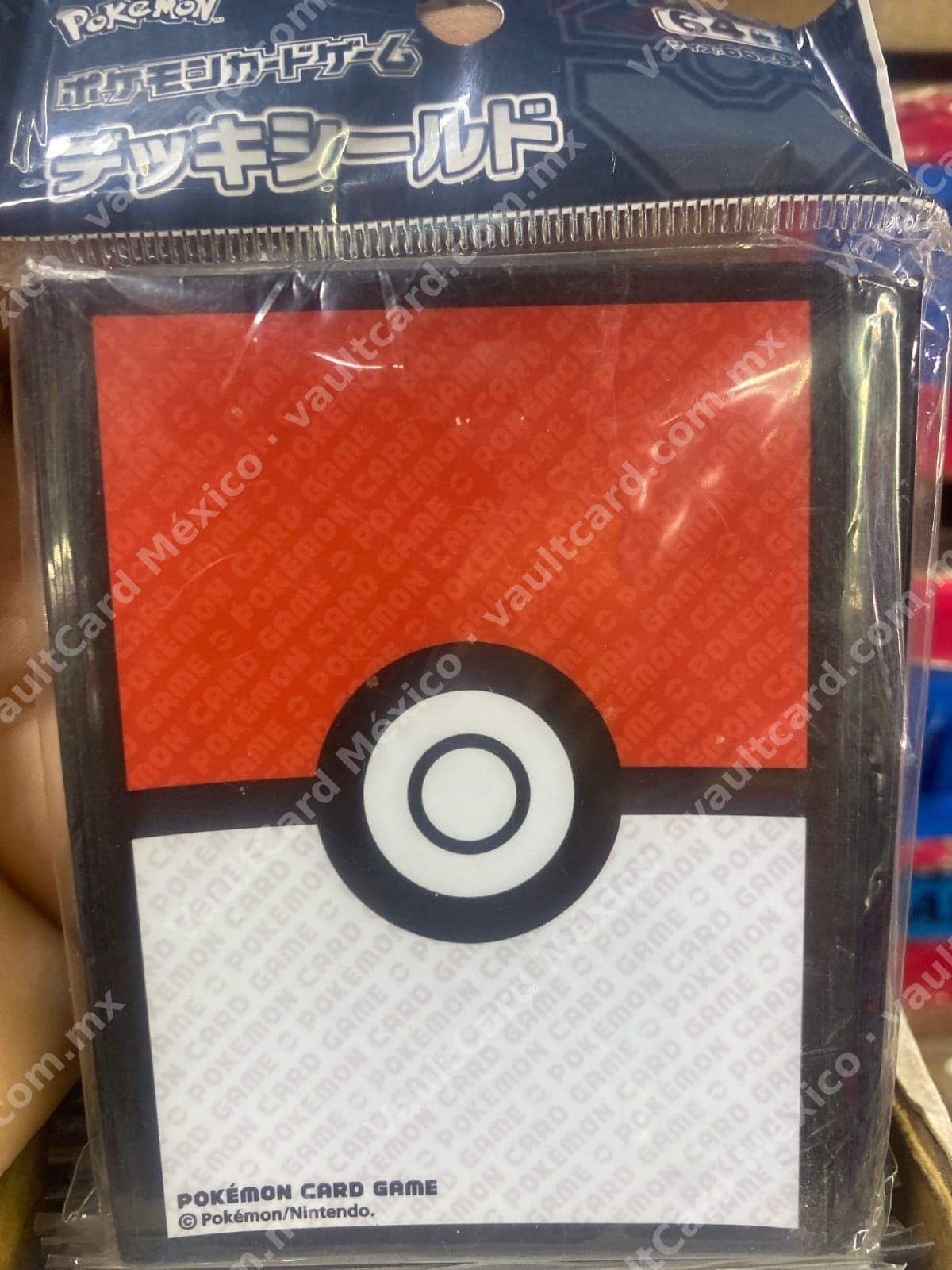 Protectores Pokémon Card Game Deck Shield Pokébola (64 piezas) Japonés - Sellado