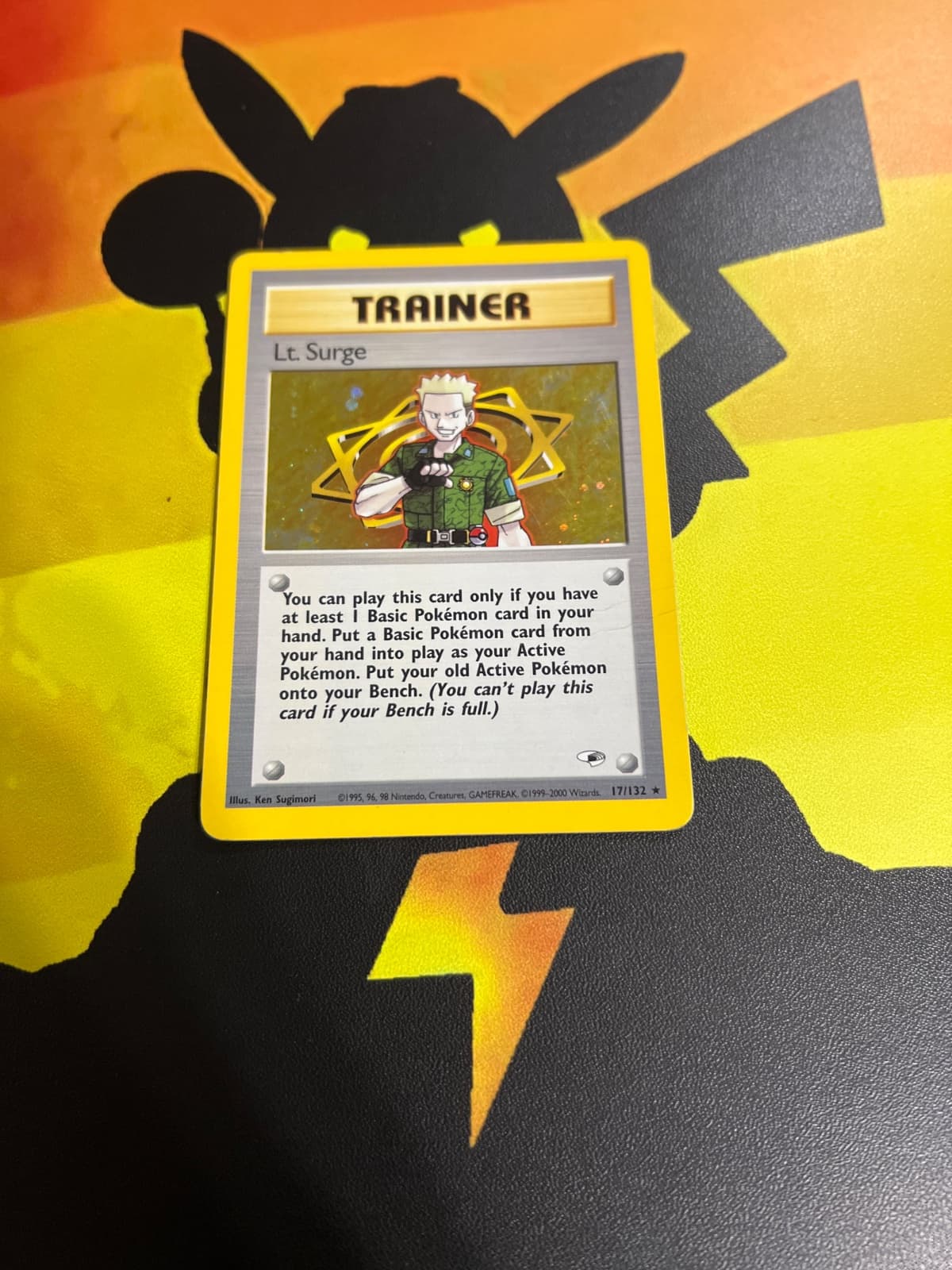 Lt. Surge 17/132 - Gym Heroes Inglés